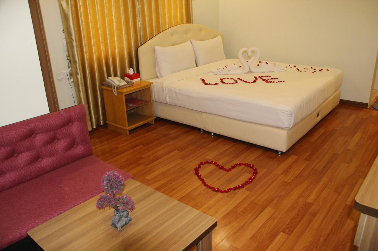 โรงแรมเกรซ โรงแรม 2*